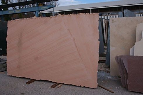 Impresa specializzata nella lavorazione del marmo