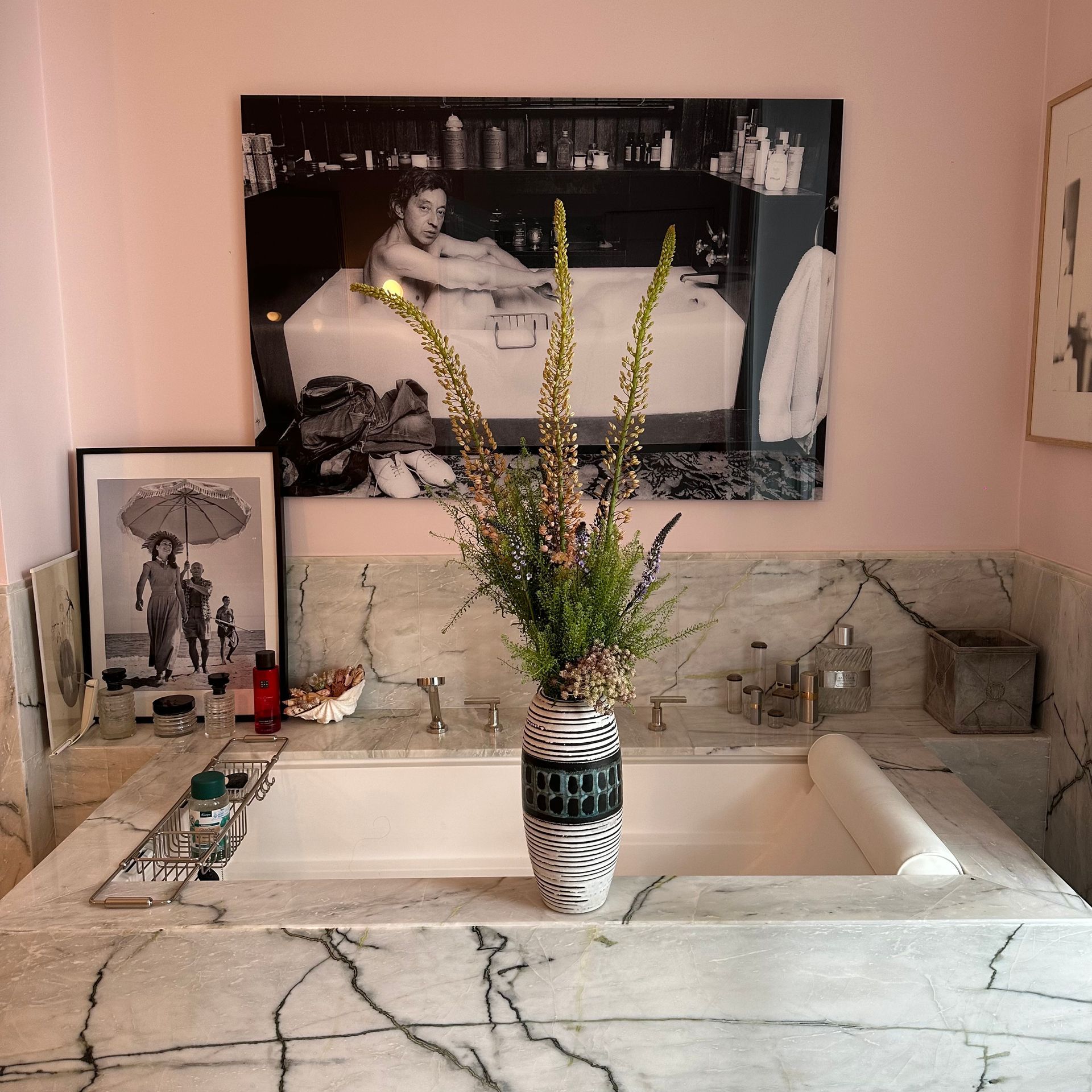 Botanical and floral services, based in Miami & West Palm Beach, FL.