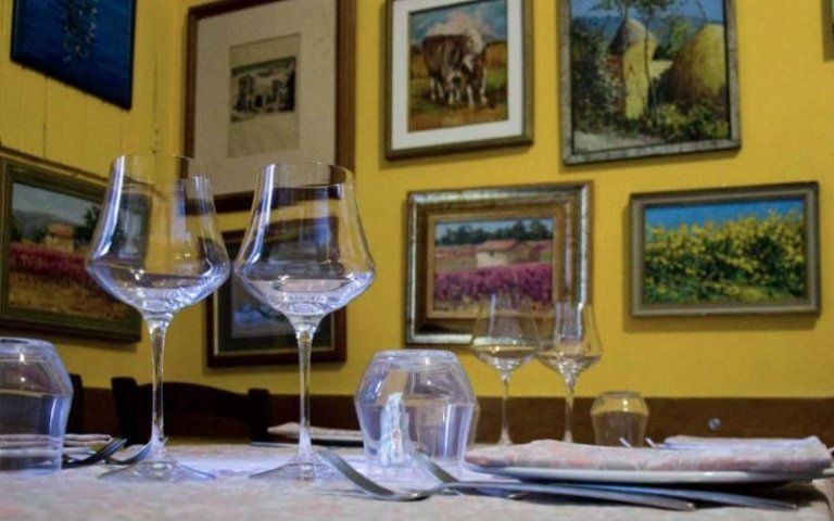 dettaglio degli interni del ristorante