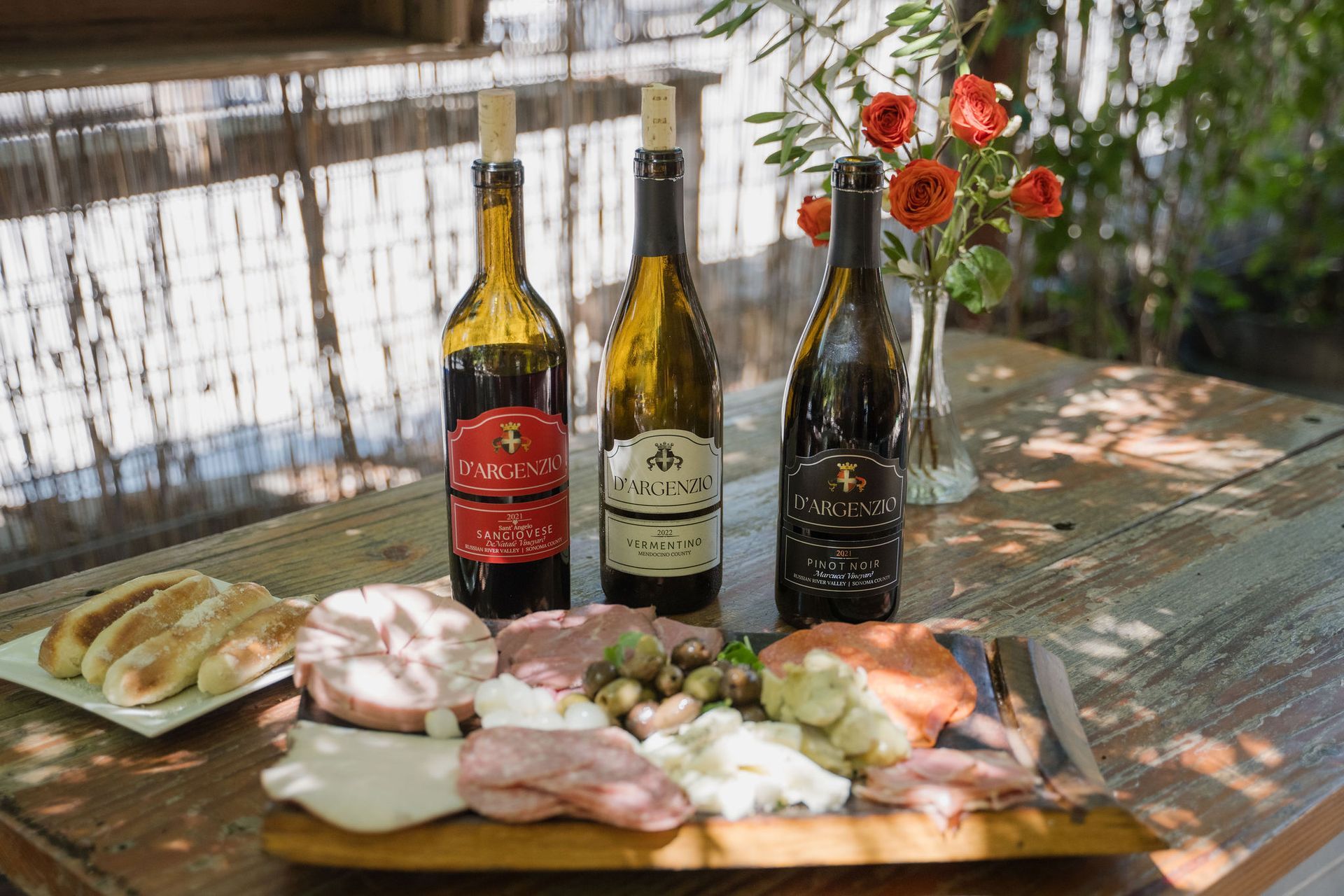 pizza and wine outdoor wine tasting experience