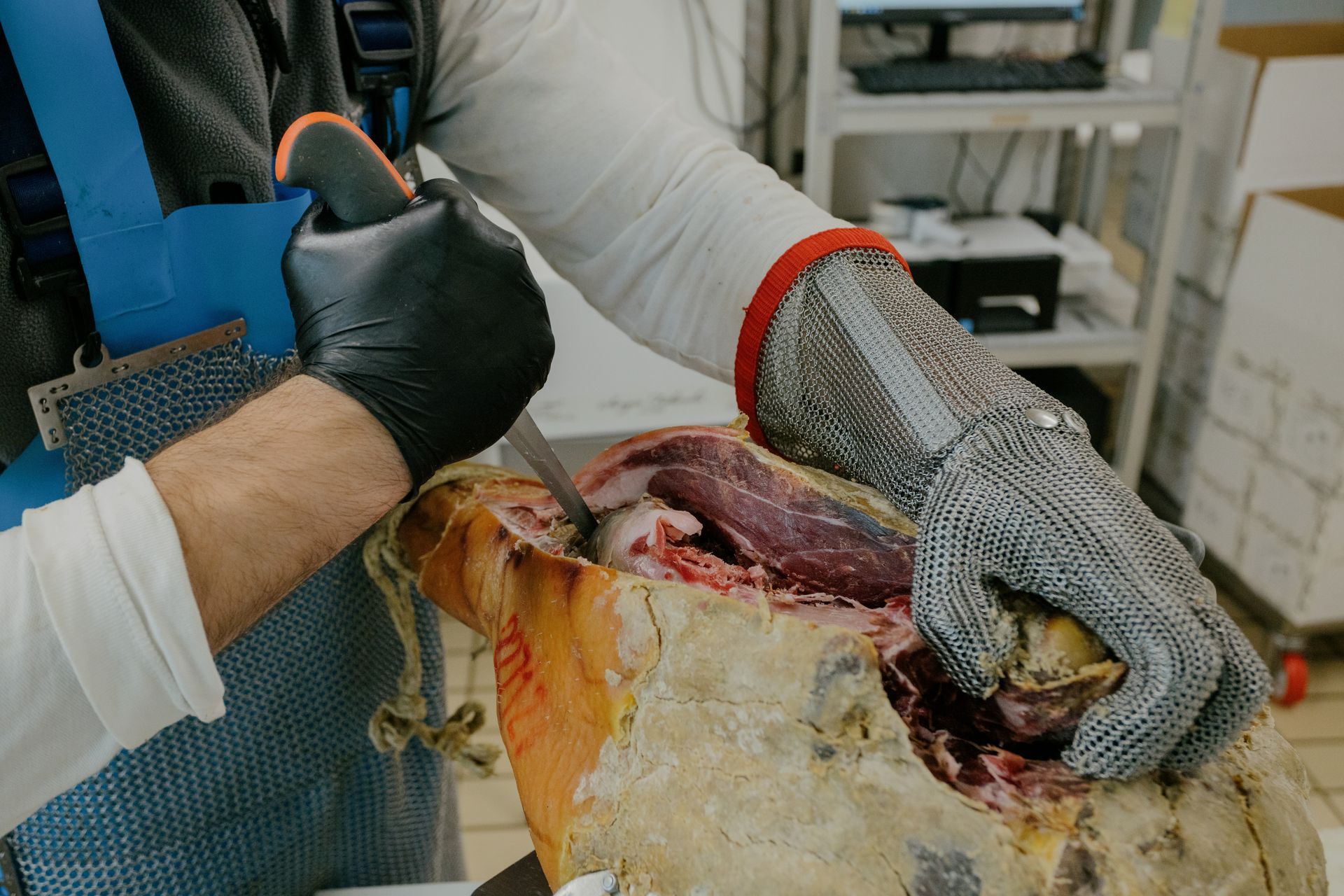lavorazione carne toscana