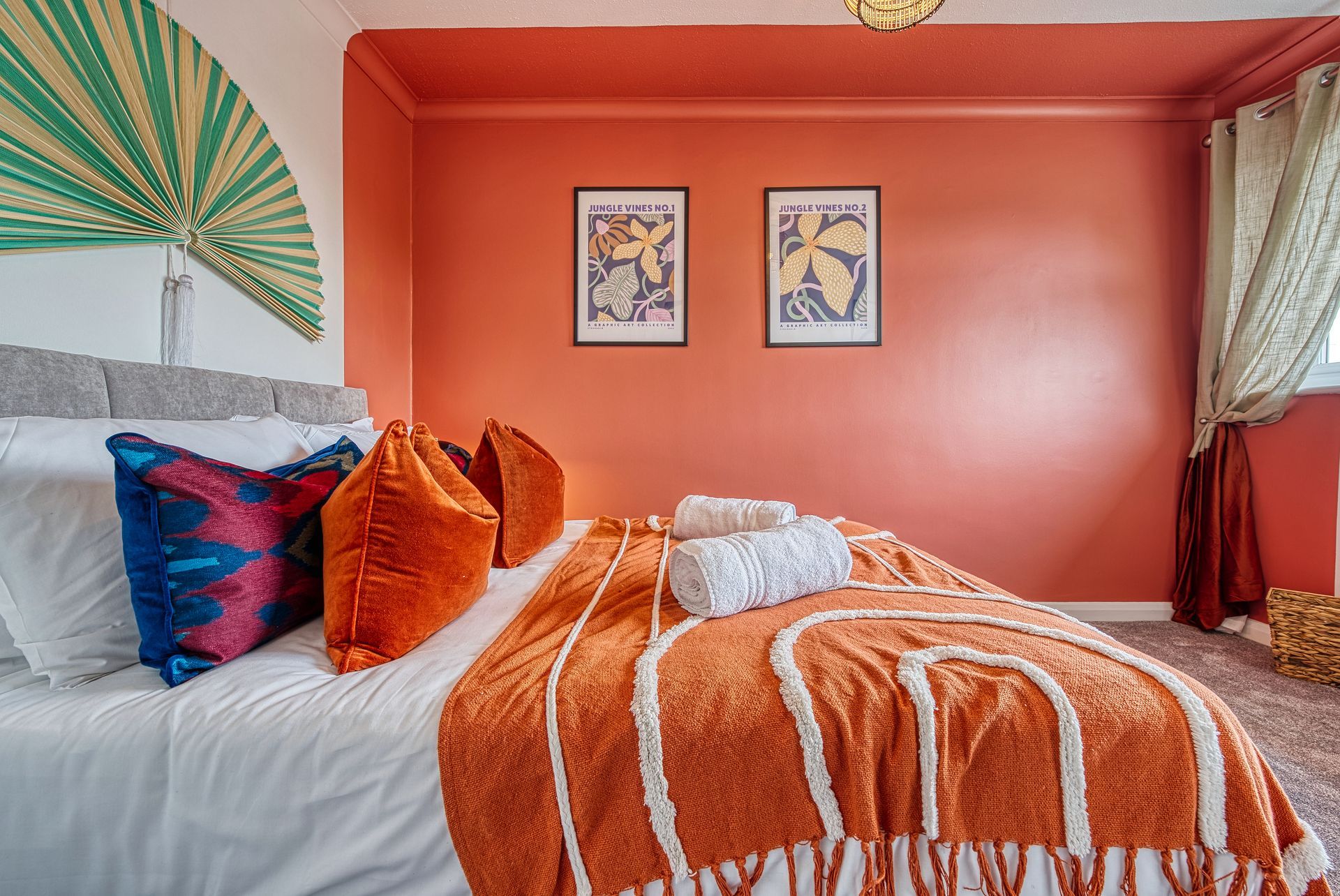 Bedroom orange