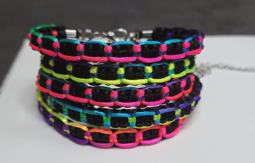 Multi-Color Macrame Bracelet/Anklet fits from 6.5 to 10 inches, durable 316 stainless steel accents.*Color pattern may vary *Only one Bracelet/Anklet per order