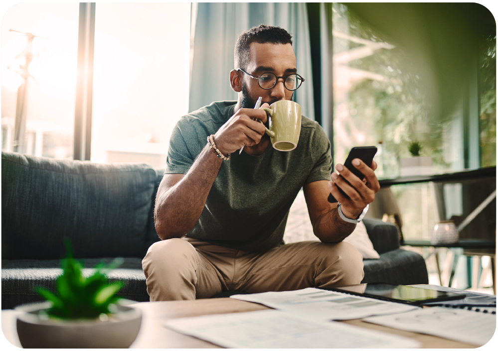 Customer viewing pay by link message on phone