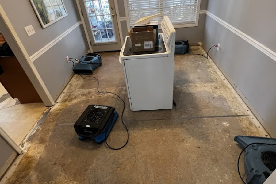 Frozen pipe water damage in Atlanta home
