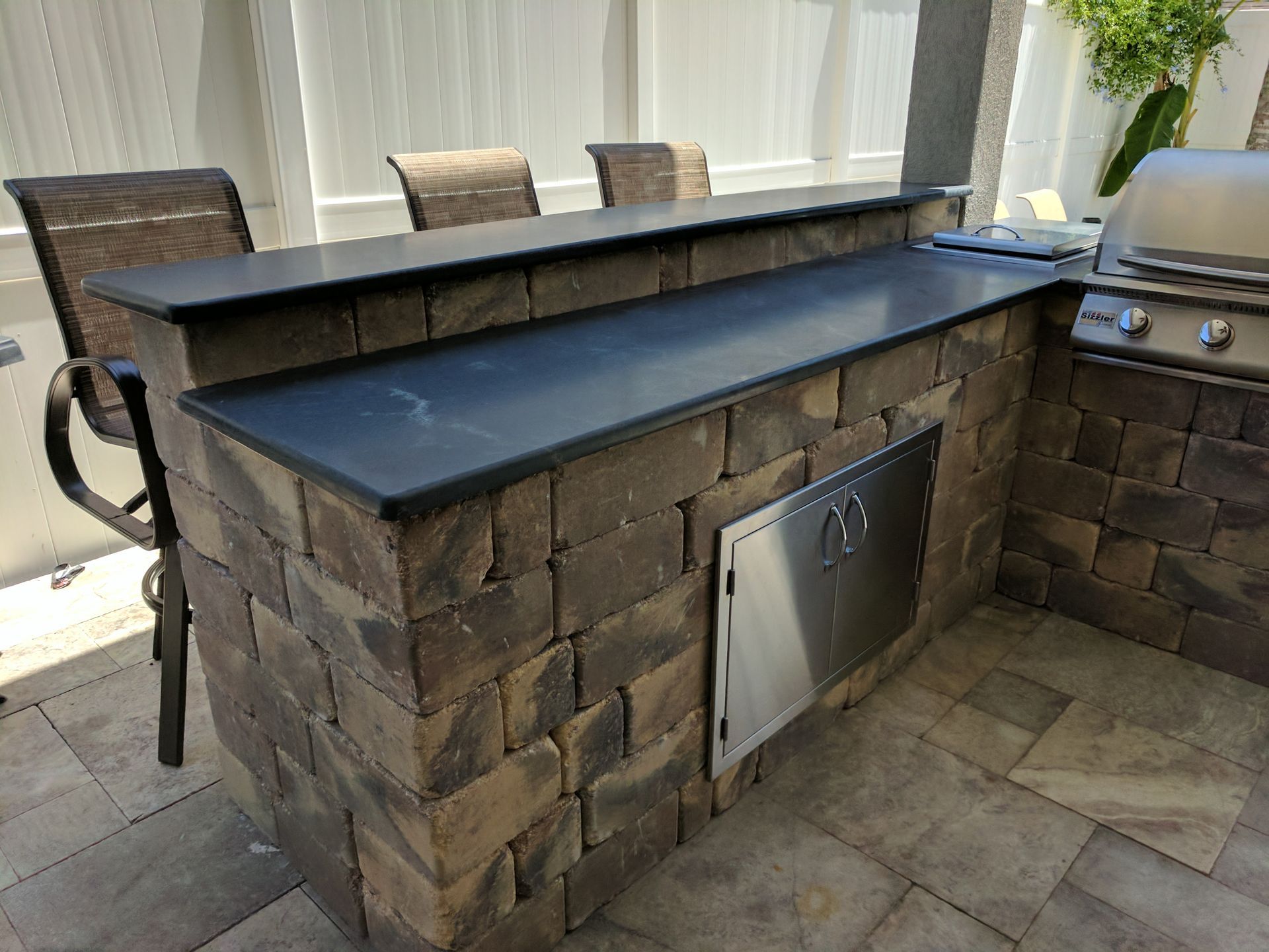 Stonegate Sierra Summer Kitchen