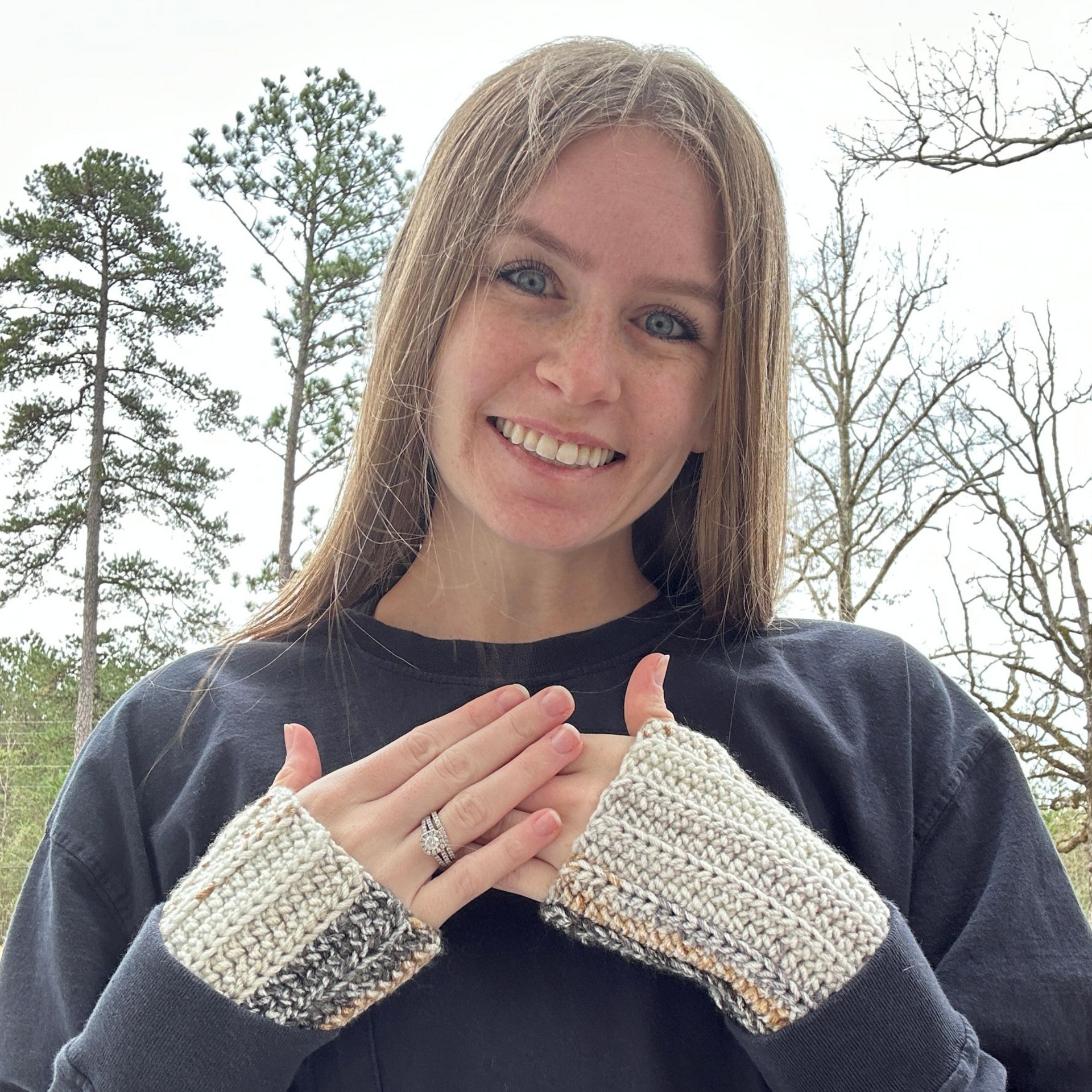 Adult Small/Petite Fingerless Gloves - Neutral Gold