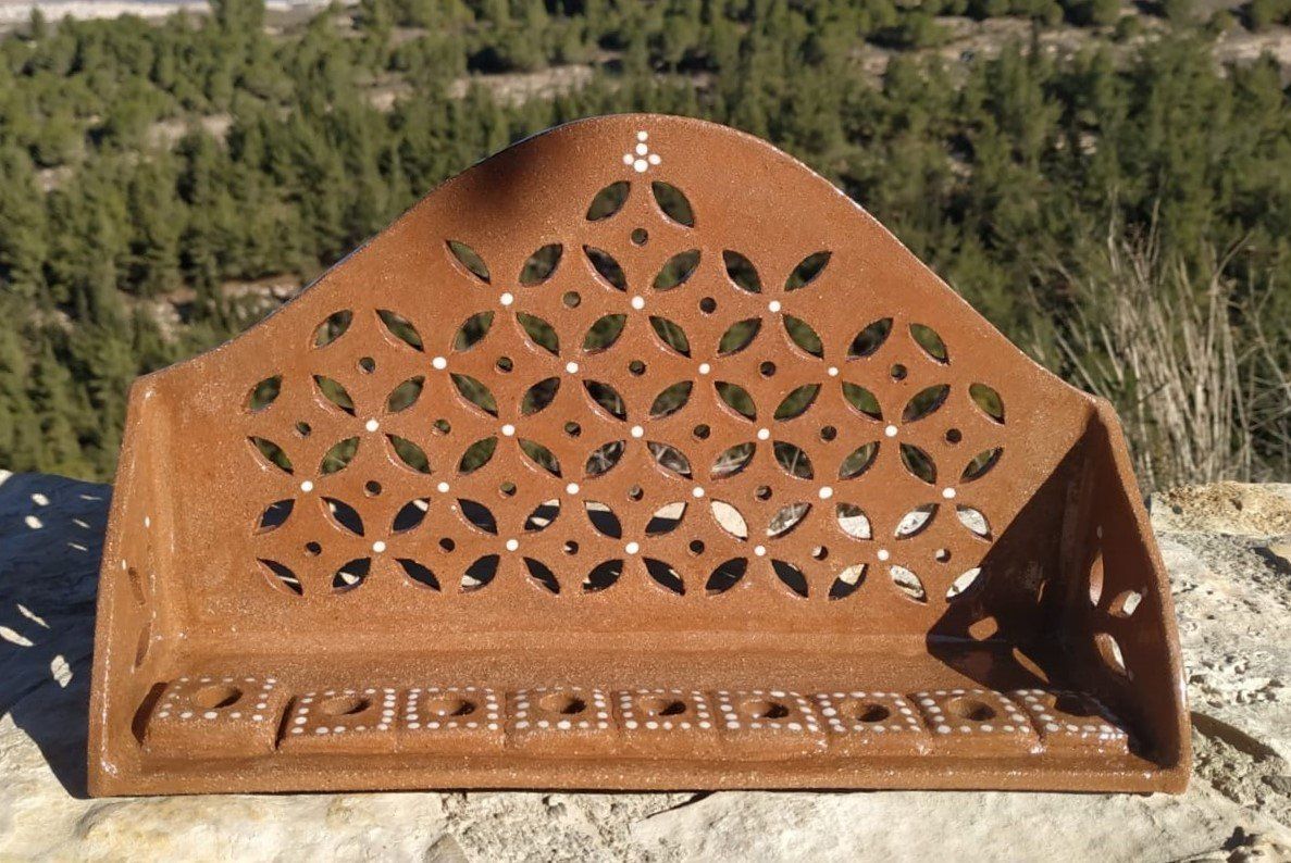 כלים מקרימקה, אפרת שבח