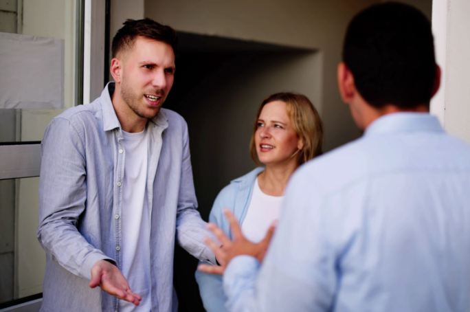 koppel dat ruzie maakt over een erfenis