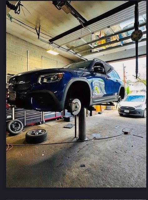 Car, SUV & Minivan Repair