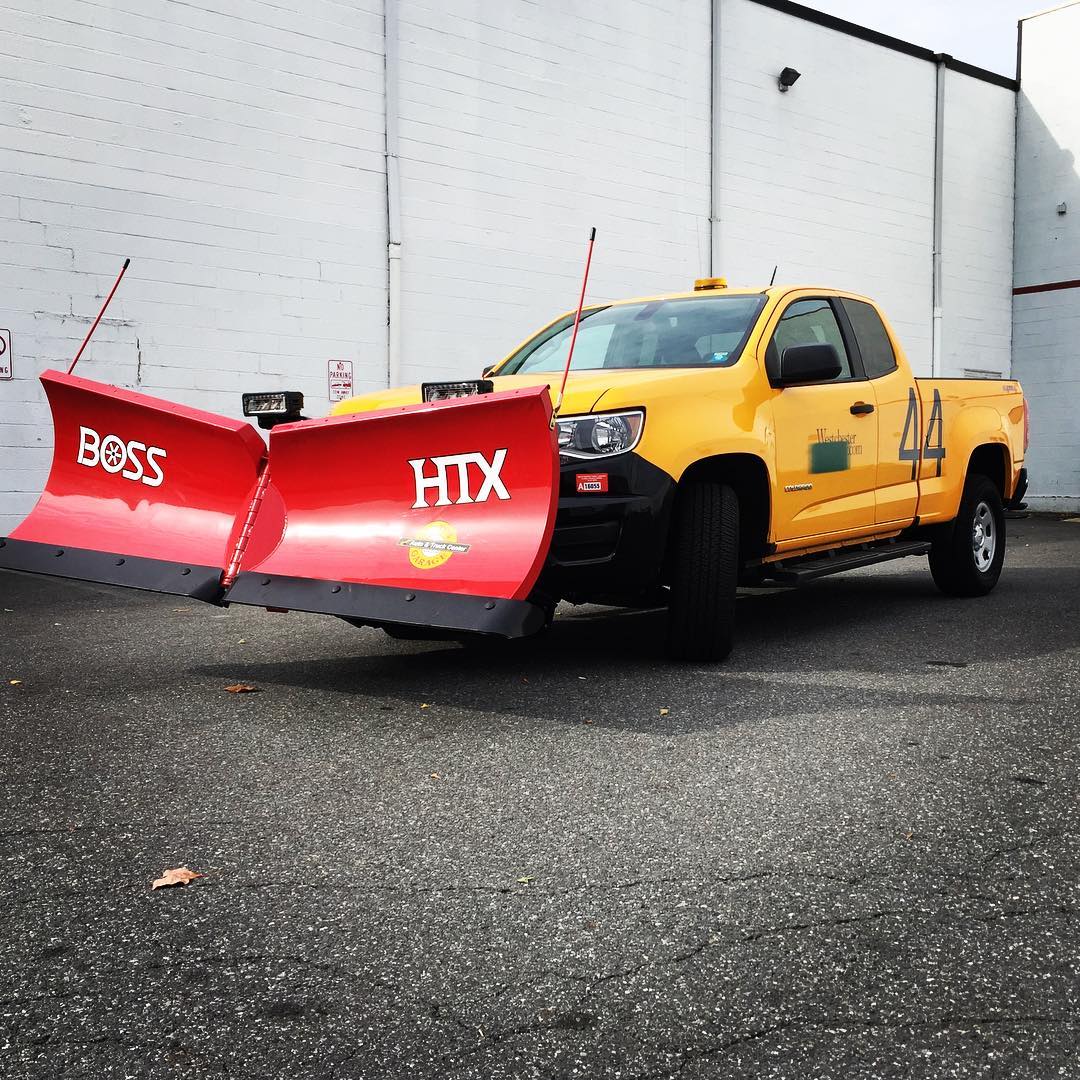 BOSS HTX-V Snow Plow
