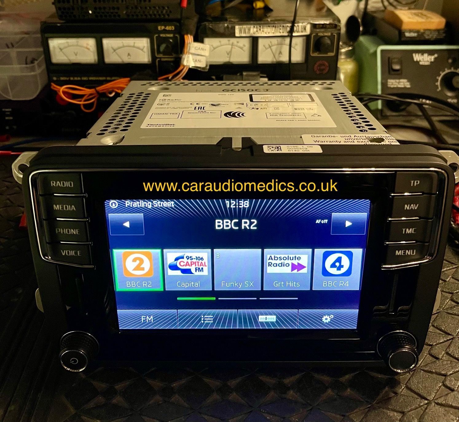 Car Audio Medics repair unresponsive touchscreen failure - random screen functions - self dialling phone calls MIB STD2 PQ+/NAV Skoda Yeti Amundsen II 2 Discover / Composition Media 5L0035680E 5L0035200 5L0035200D Seat Alhambra 5L0035680E 5L0035680C 5L0035680G VW Beetle VW Caddy Van Maxi California Ocean T6 Tiguan Golf Passat