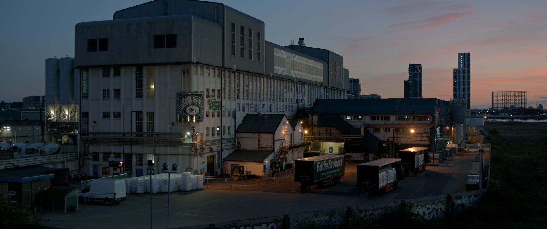 Gallery Image - Them 7