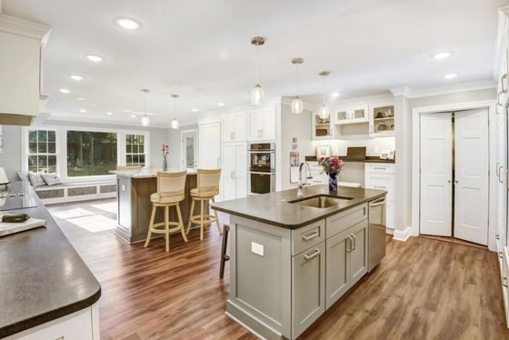 General Contractor: kitchen remodeling near me