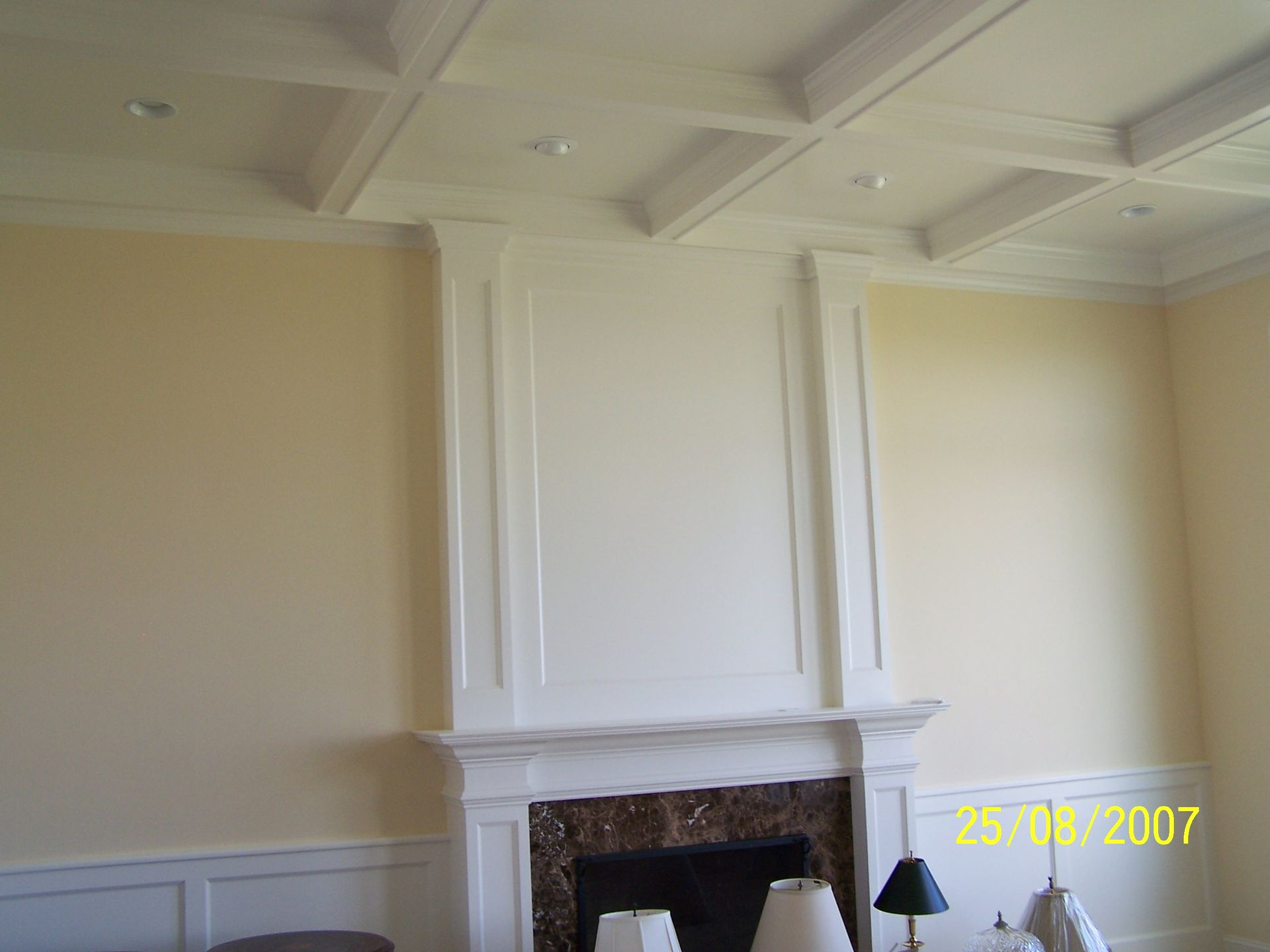 A picture of a fireplace was taken on 25/06/2007