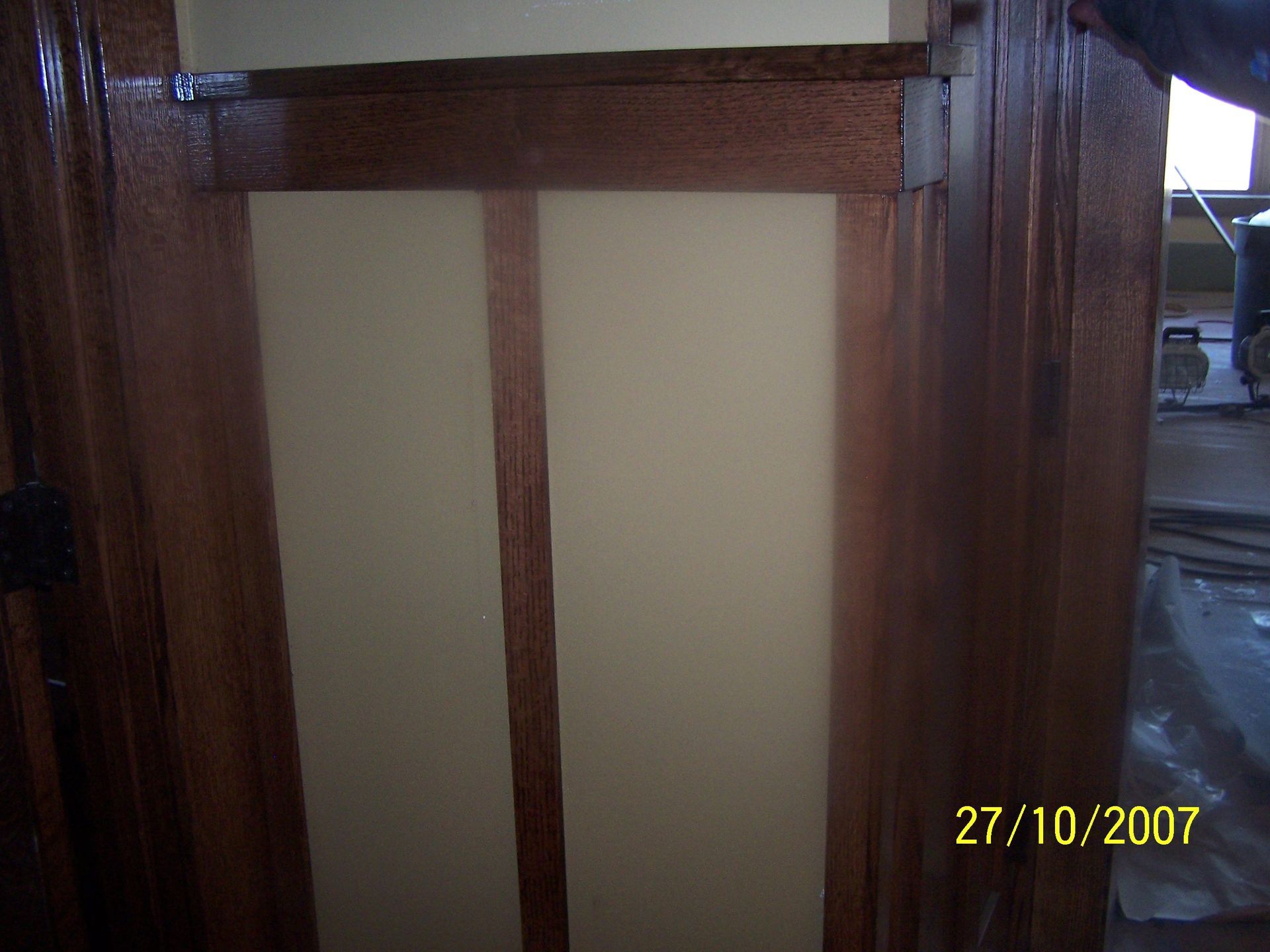 A photo of a wooden door taken on 27/10/2007