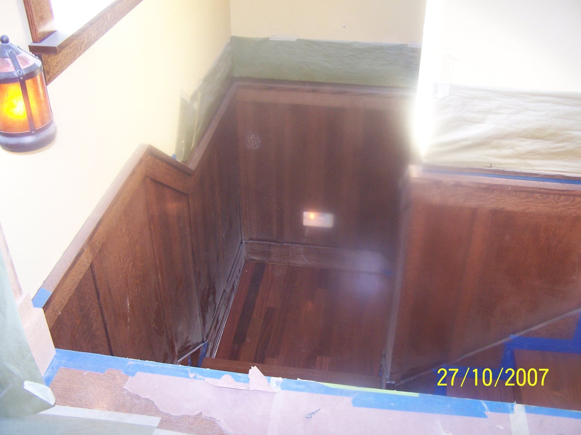 A photo of a staircase taken on 27/10/2007