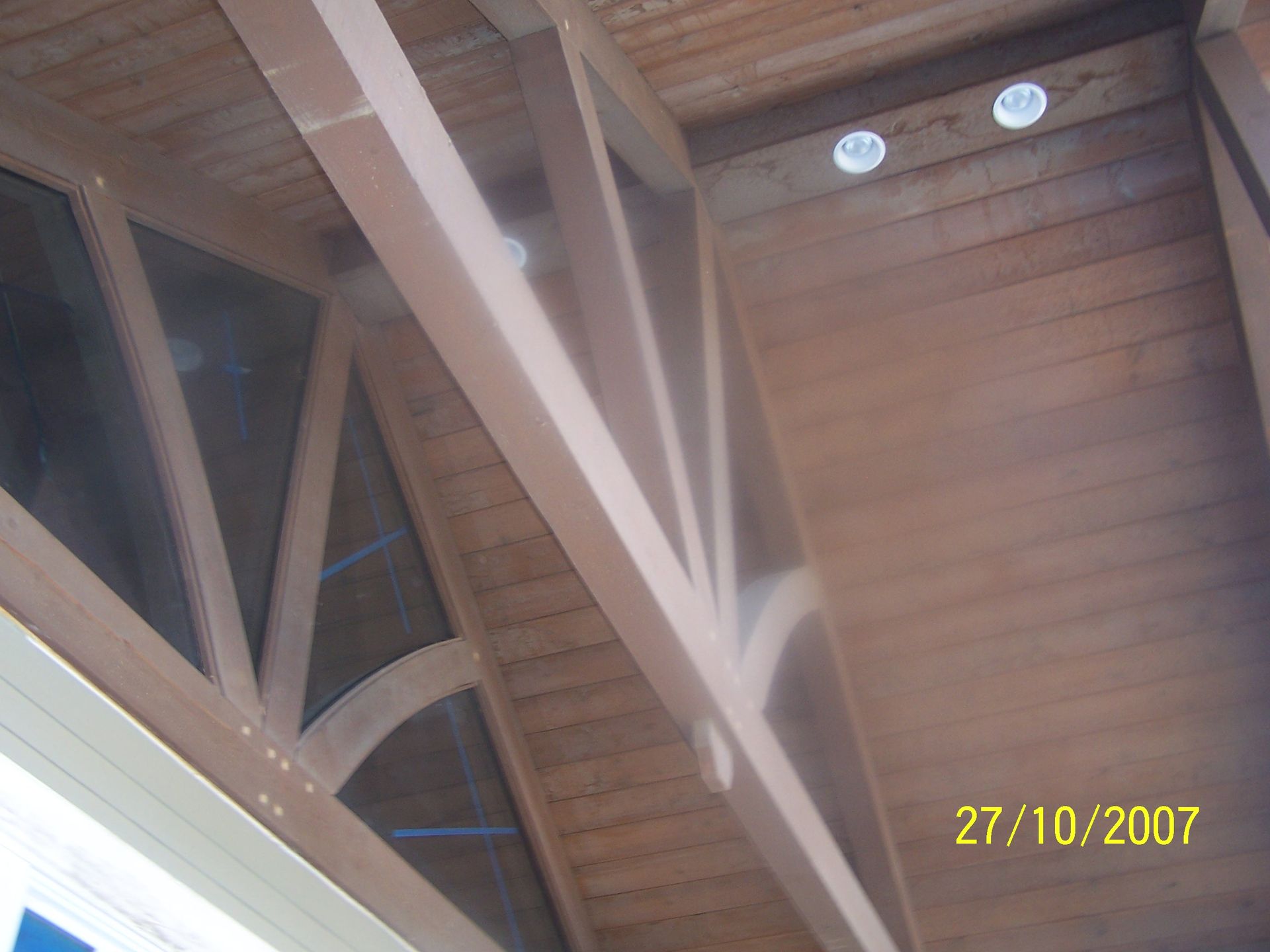 A photo of a wooden ceiling taken on 27/10/2007