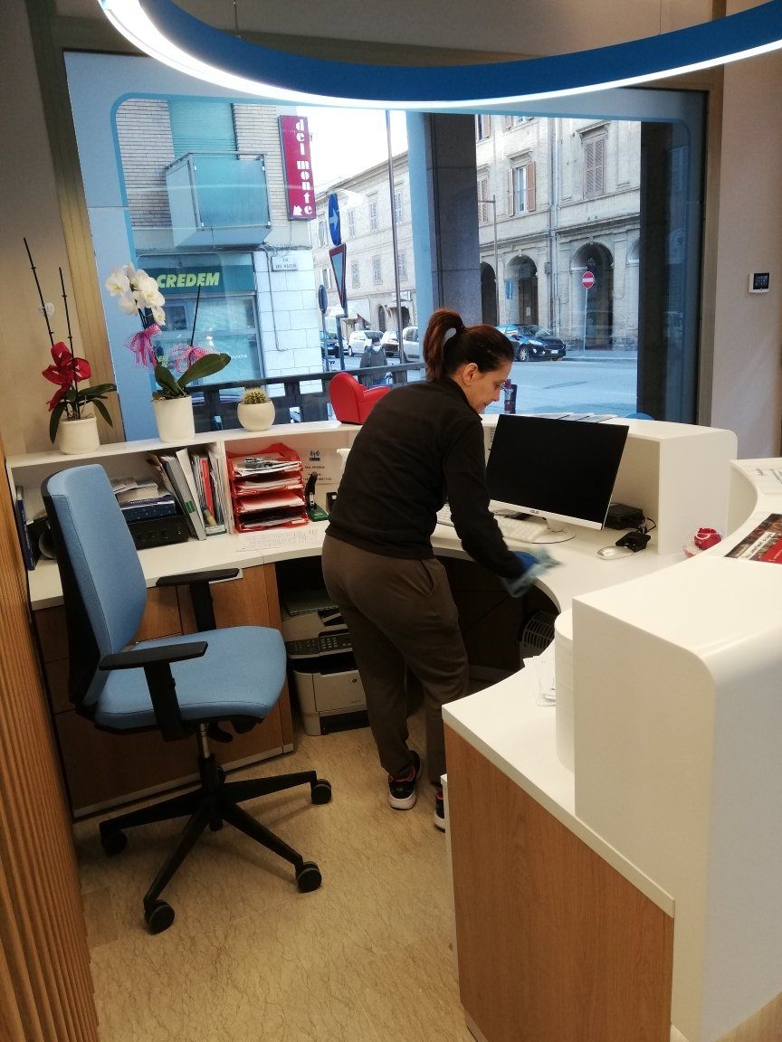 Pulizie ordinarie civili e industriali