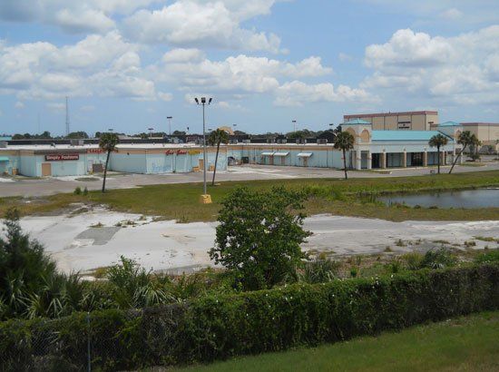 Commercial Roofing — Commercial Building in Northeast FL