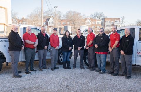 This is the team of pest control technicians and staff the work at SOS Pest Control.