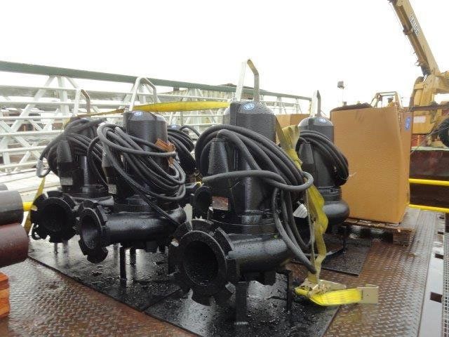 Side View of Water Pumps on the Truck — Gretna, LA — Advanced Industrial Products