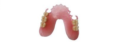 protesi dentale rimovibile