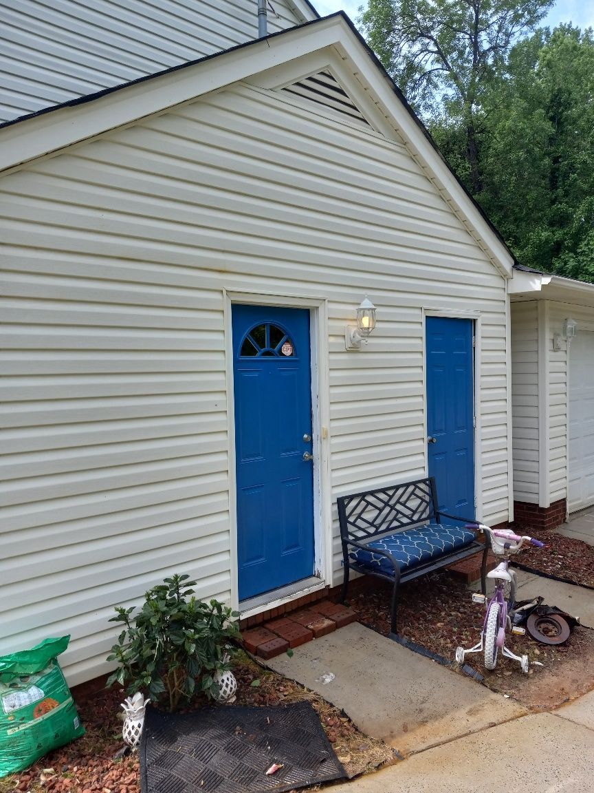 pressure washing services