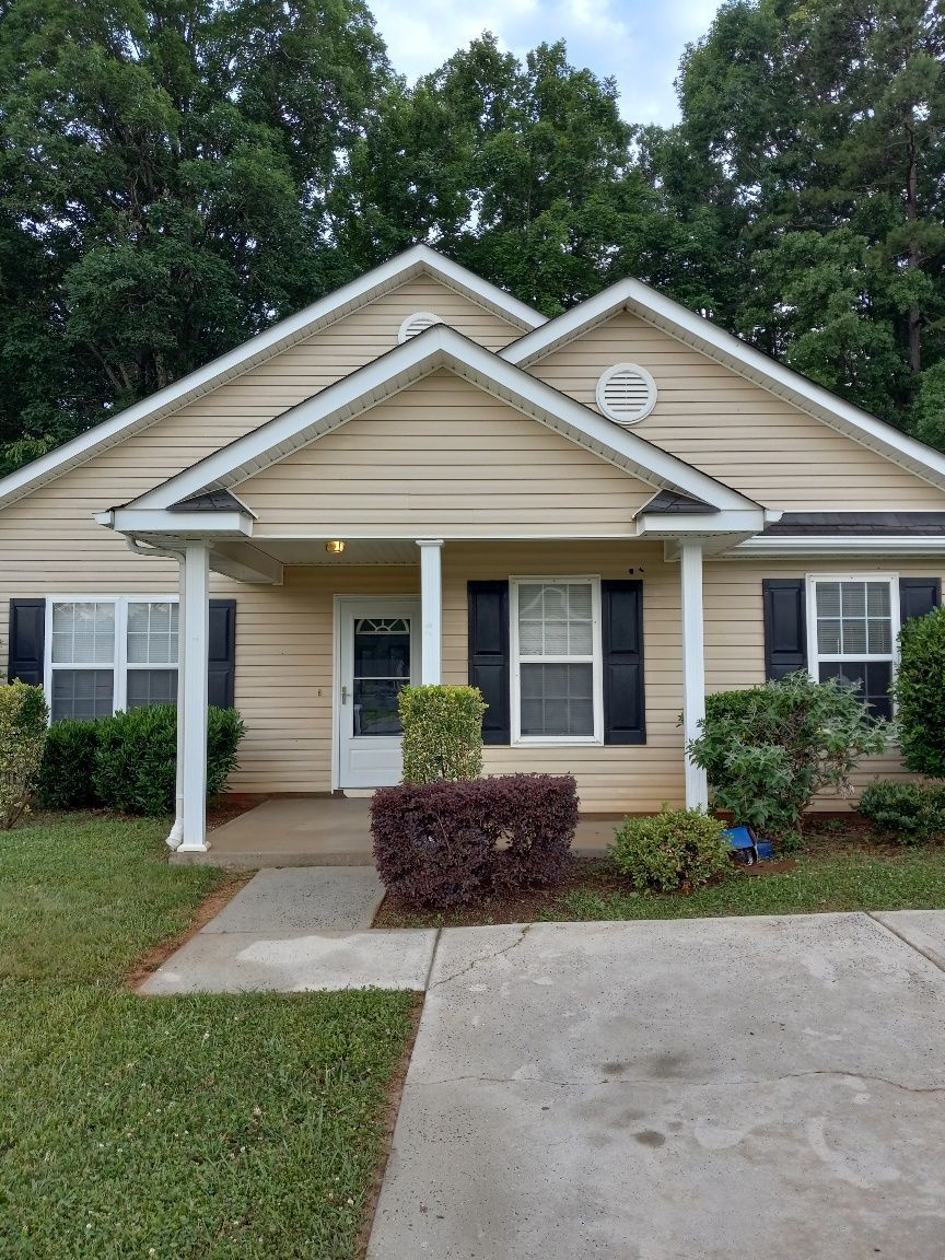 pressure washing services