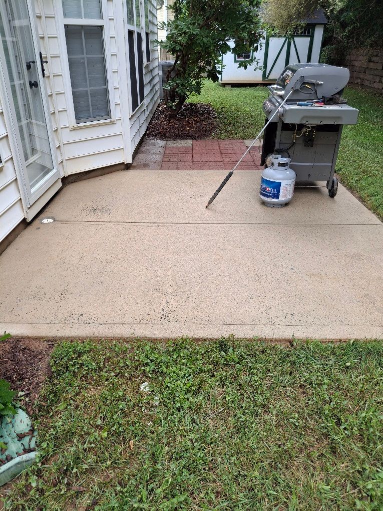 pressure washing company near me