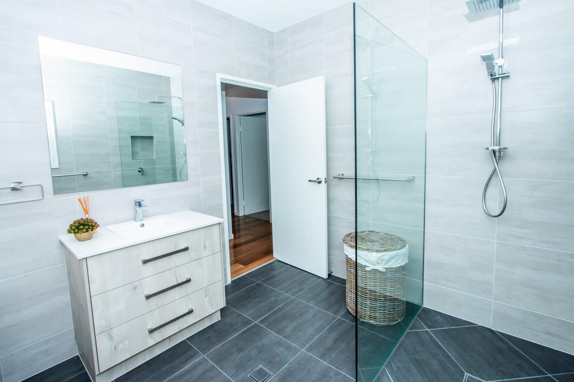 Bathrooms & Vanities in Bundaberg | Regalline Cabinets & Joinery