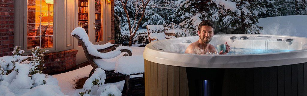 Monaco Elite Hot Tub Usage — Oregon, California — Marquis Hot Tubs