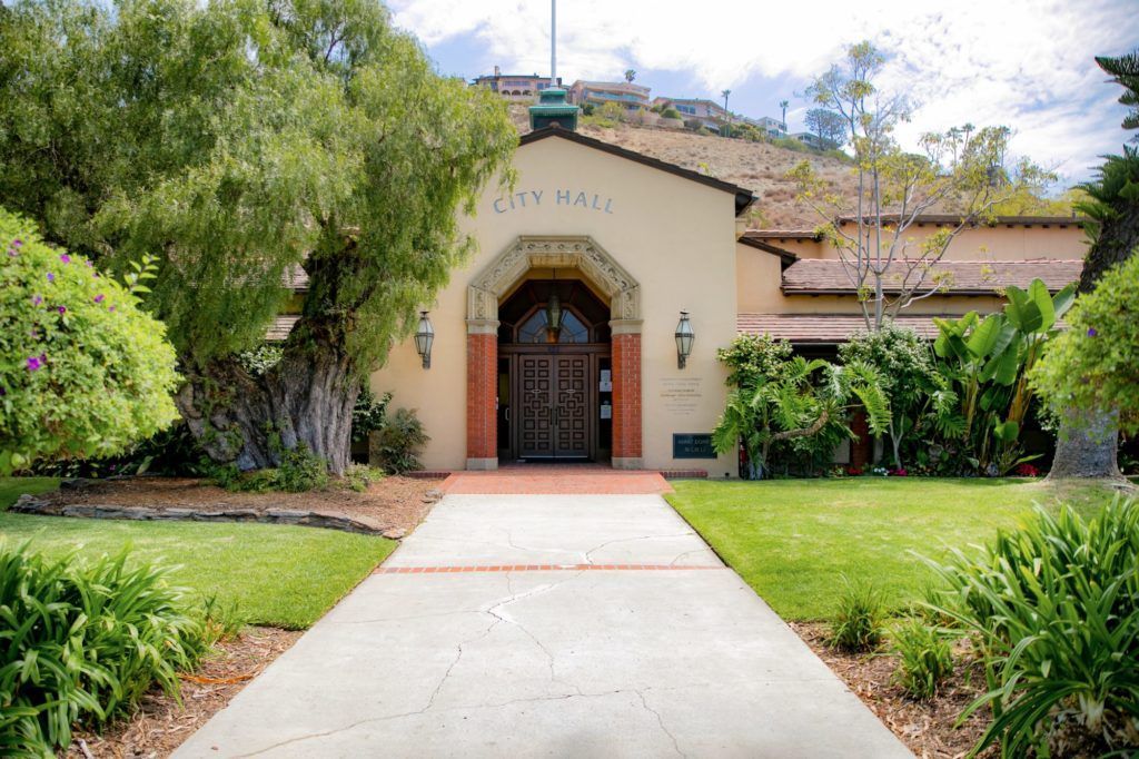 Laguna Beach, City Hall, Wedding location