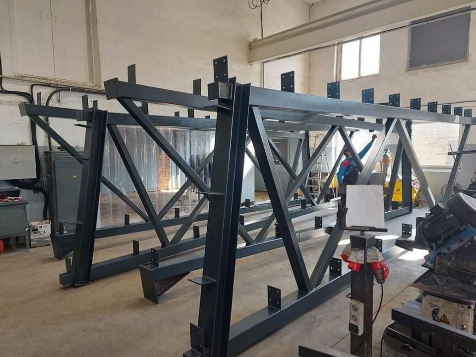 metalo konstrukcijos
