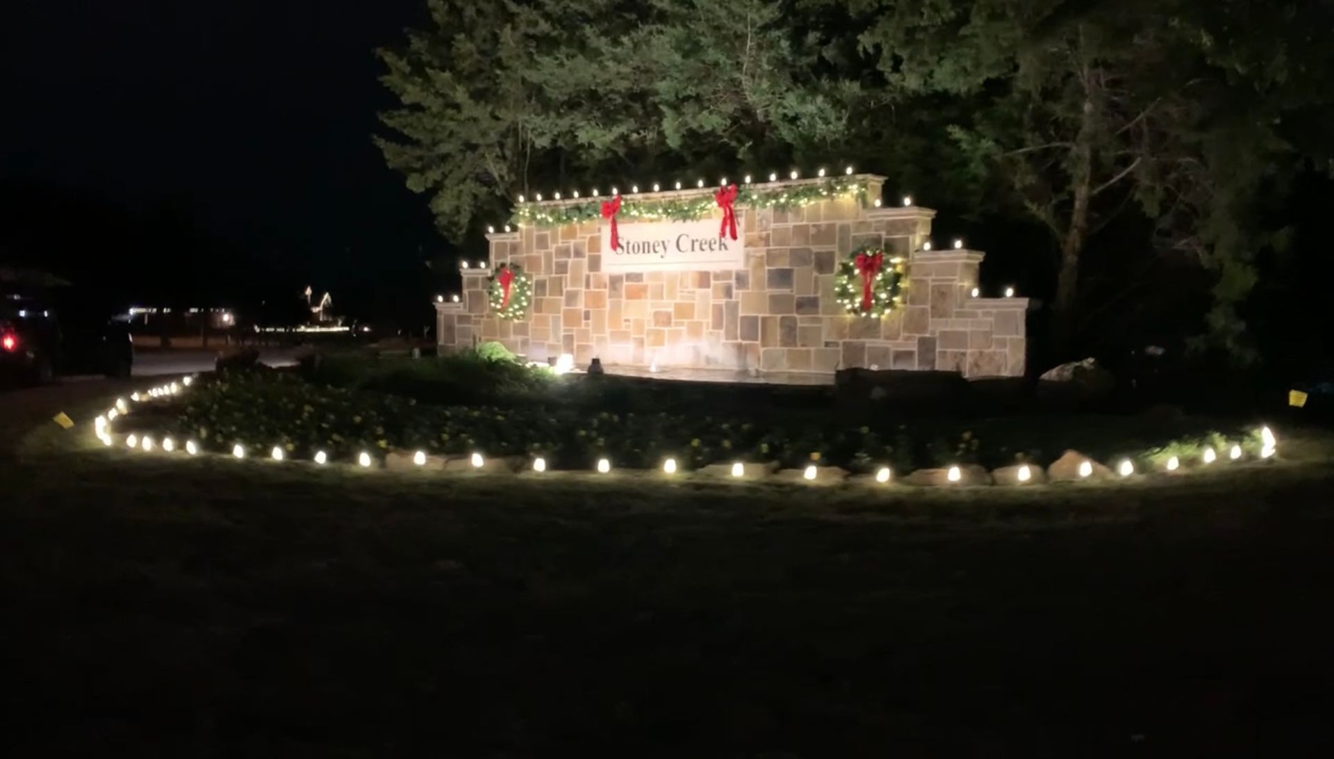 stoney creek christmas lights hoa