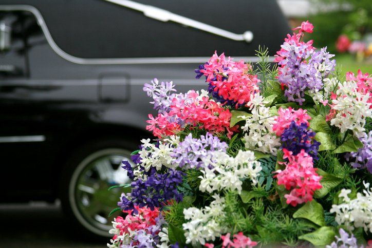 composizione floreale per funerale
