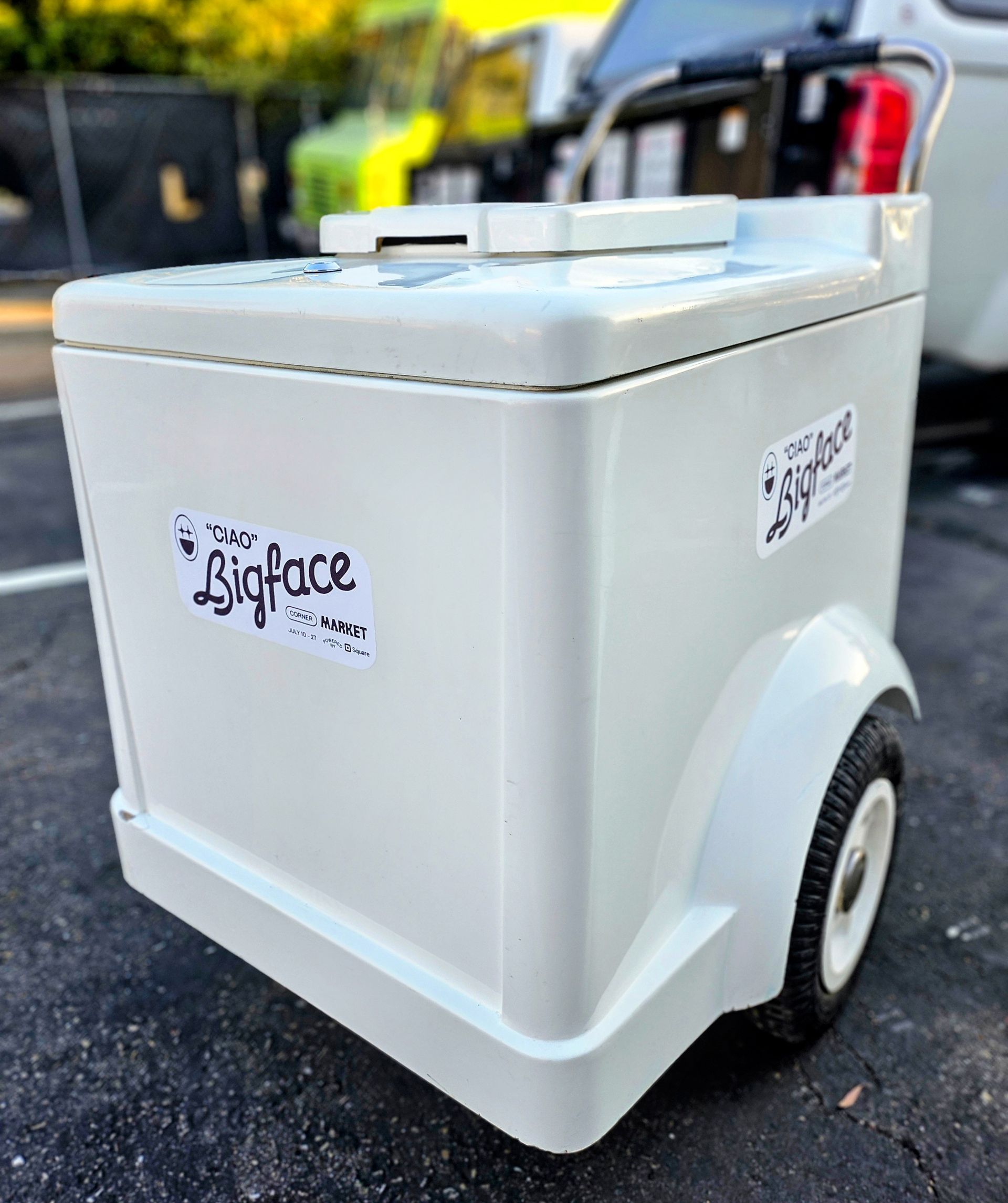 White ice cream cart with 