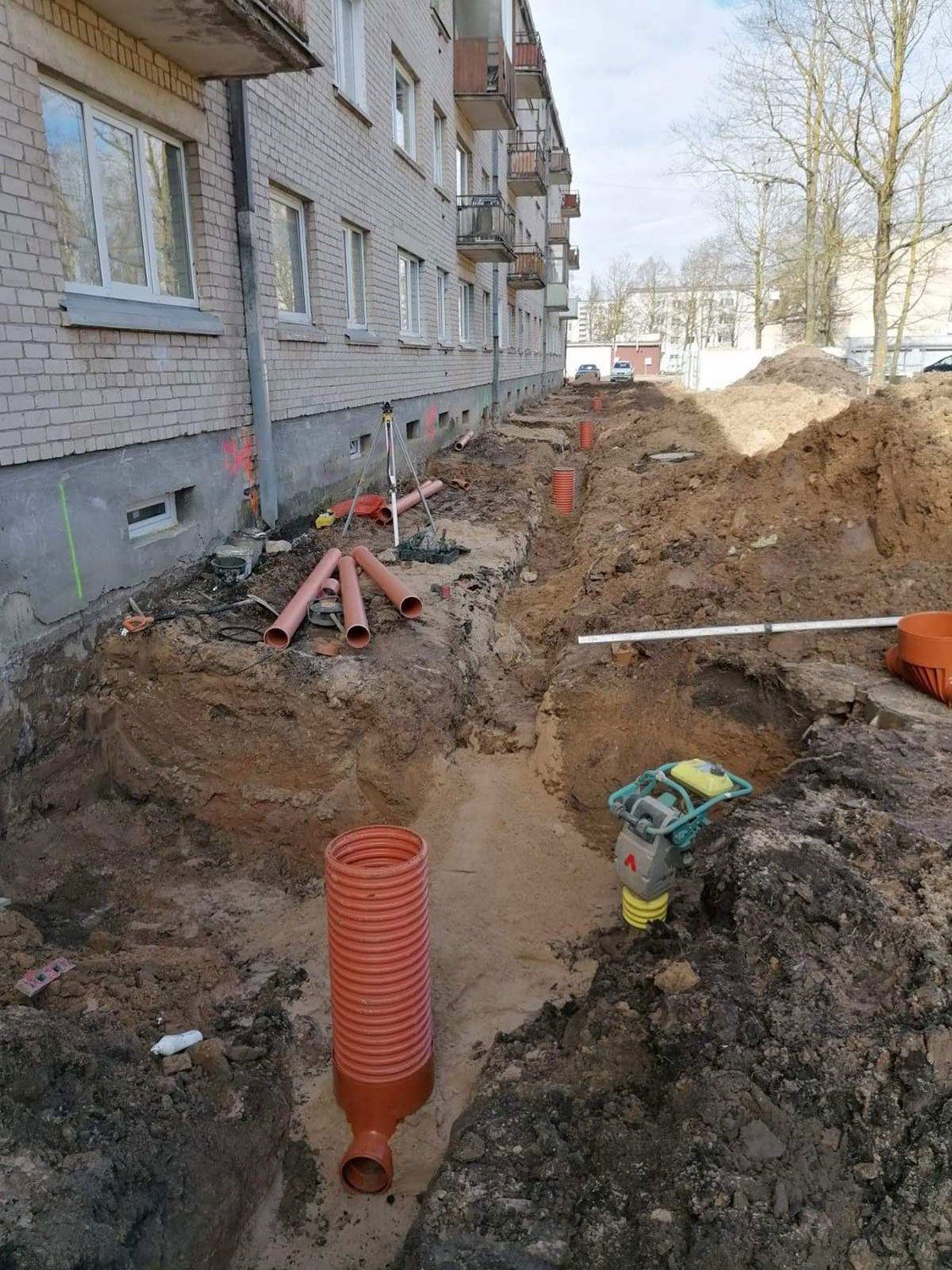 Drenažo ir lietaus sistemų montavimas