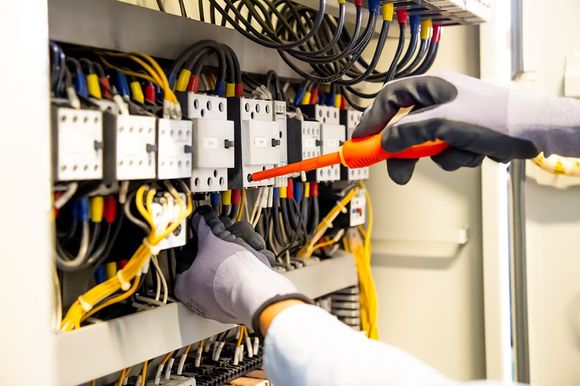 Electrical Circuit Inspection