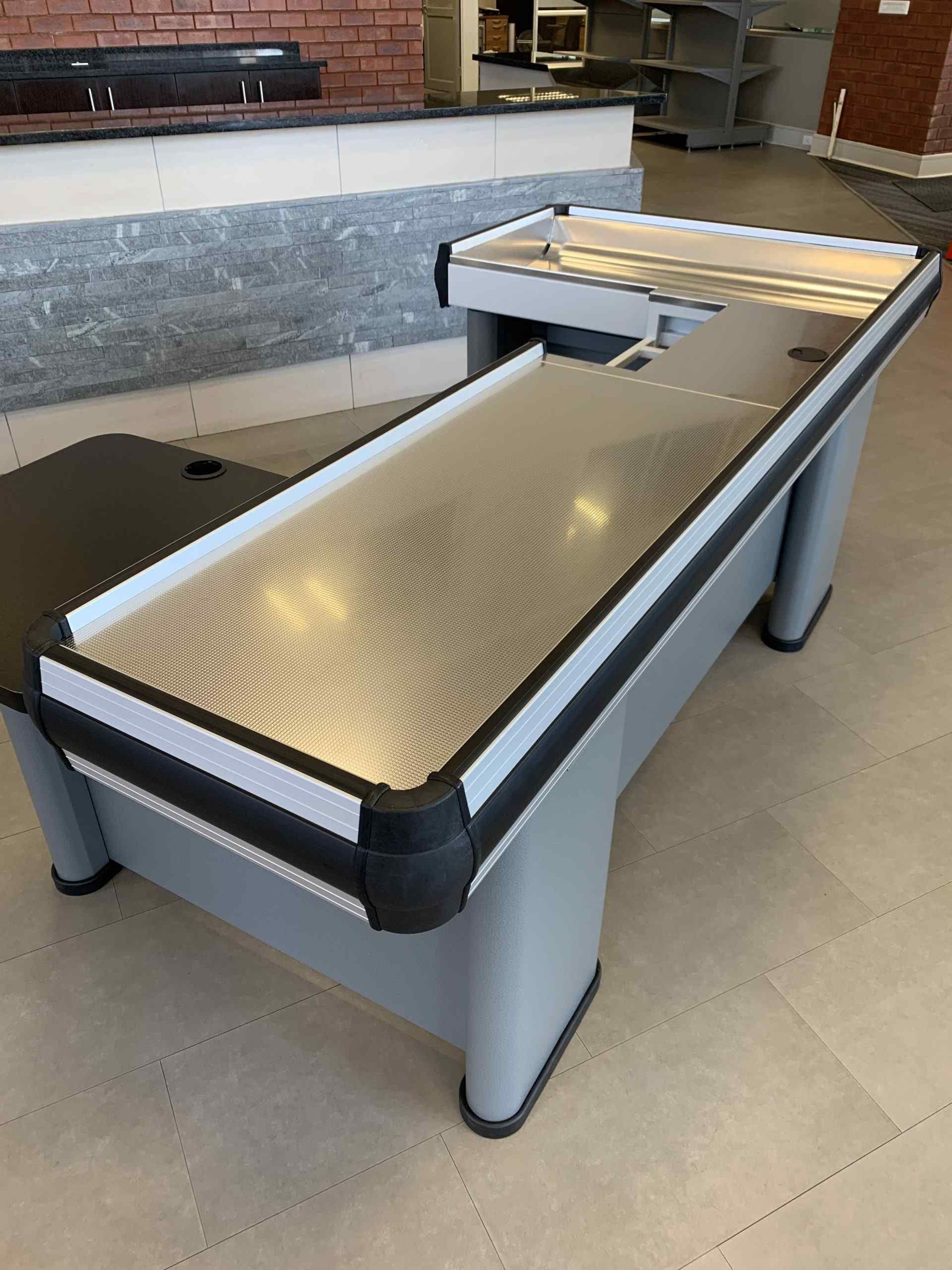 Checkout Counters 4 - StoreQuip