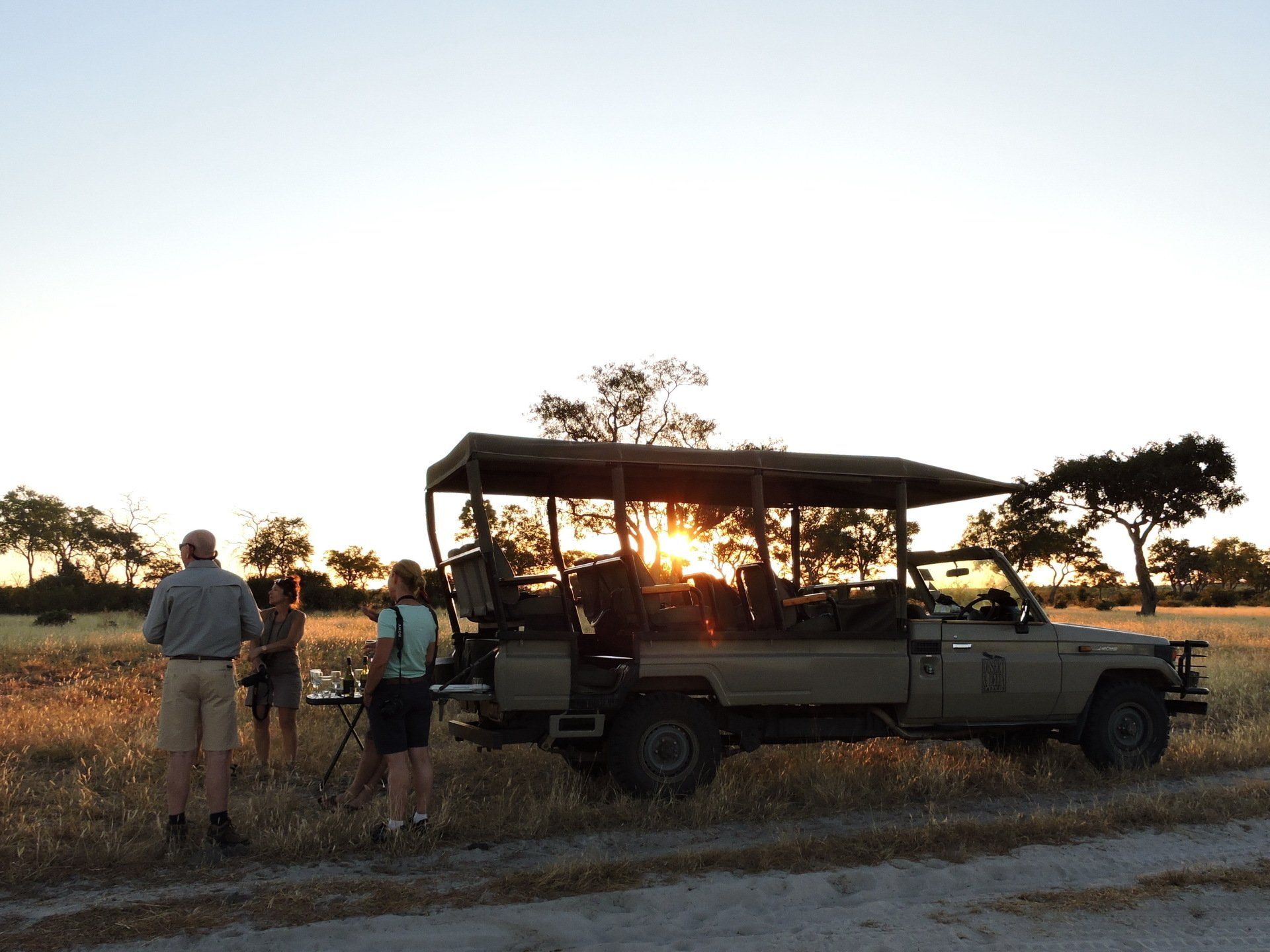 Botswana, Savuti, Sundowners