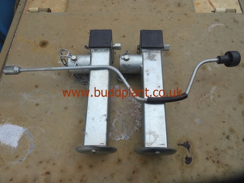 DEBON PW 3 WAY TIPPER TRAILER REARPROP STANDS