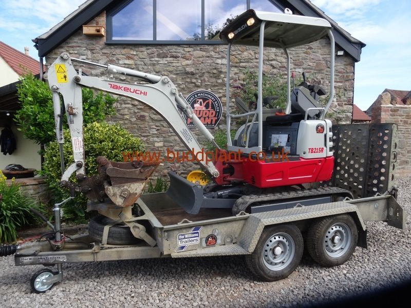 TAKEUCHI TB215R MINI DIGGER WITH IFOR WILLIAMS PLANT TRAILER