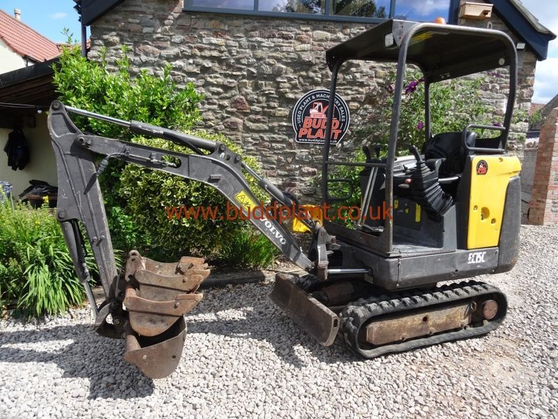 VOLVO EC15C MINI DIGGER