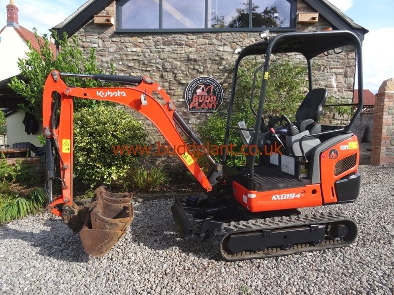 KUBOTA KX019-4 MINI DIGGER