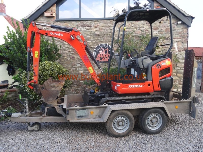 KUBOTA KX019-4 MINI DIGGER WITH PLANT TRAILER
