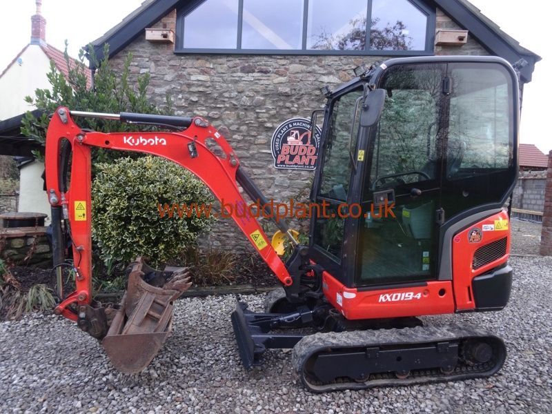 KUBOTA KX019-4 MINI DIGGER