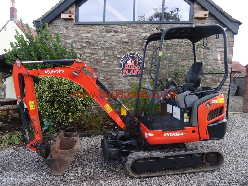 KUBOTA KX019-4 MINI DIGGER