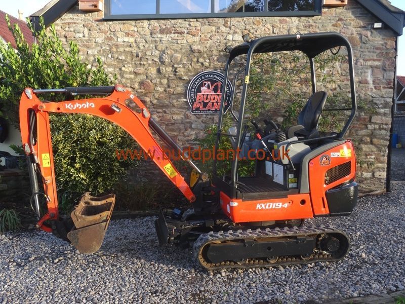 KUBOTA KX019-4 MINI DIGGER