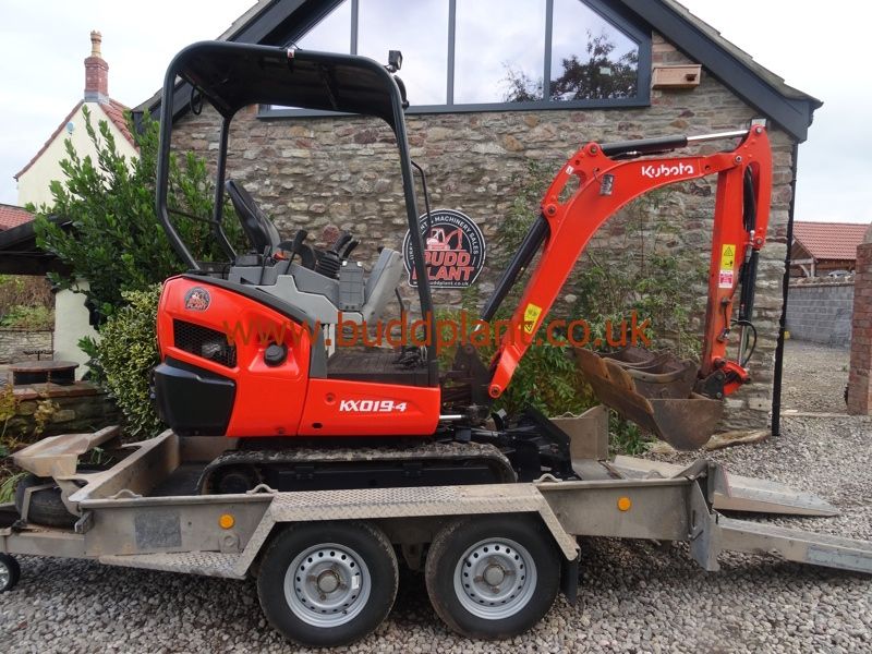 KUBOTA KX019-4 MINI DIGGER & PLANT TRAILER